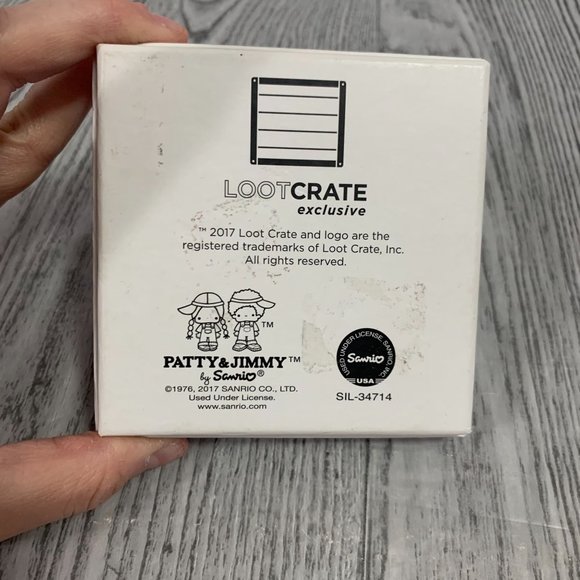 Lootcrate X Sanrio Patty And Jimmy Enamel Pin Set NIB - Picture 6 of 7